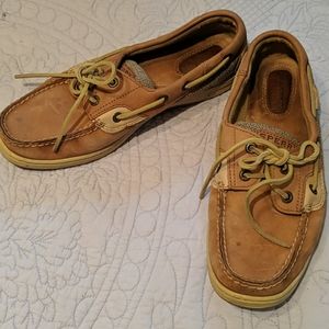 Sperry topsider